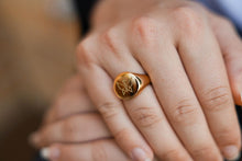Load image into Gallery viewer, Monarch Ring